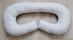 Szürke pöttyös-fehér nagy pöttyös- Ölelőpárna termék főképe